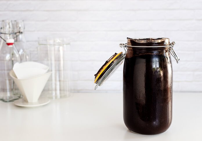Cold Brew Kaffee im Einmachglas