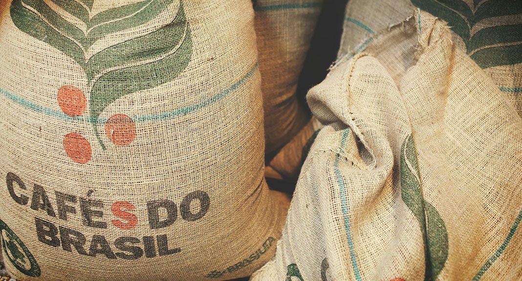 diego-catto-9LqctKiRP5c-unsplash Robusta-Kaffee aus Brasilien