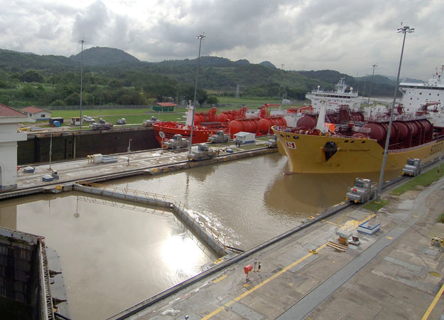 panama-schleuse-im-panamakanal